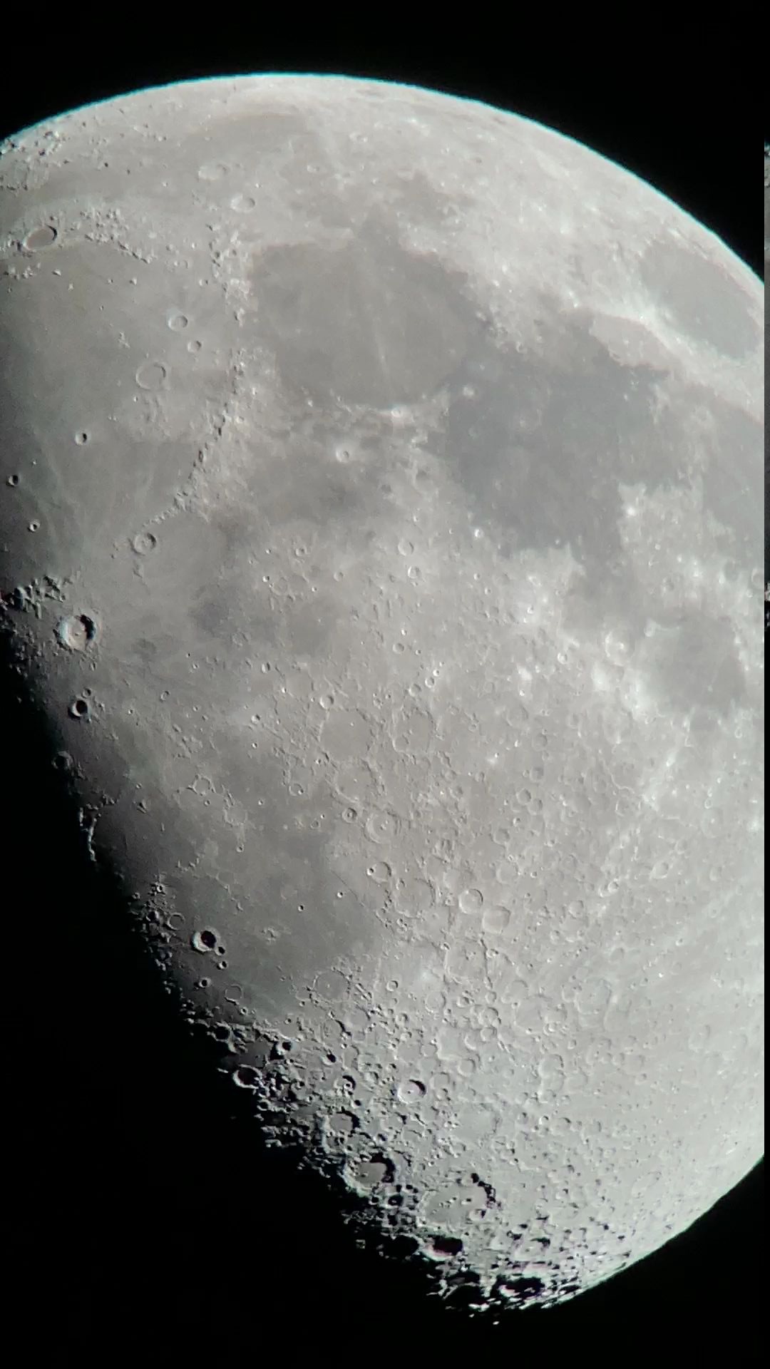 苹果月球版(iphone 月球壁纸)-第2张图片-QuickQ官网